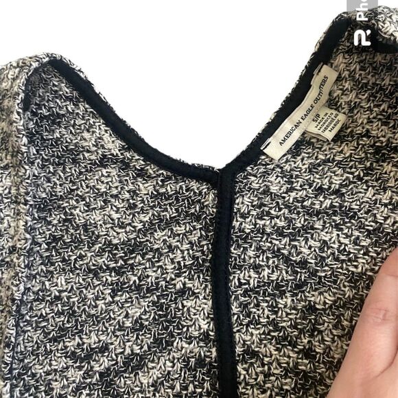 American Eagle Marled Black and White Open-Front Drapey Cardigan - Picture 5 of 7